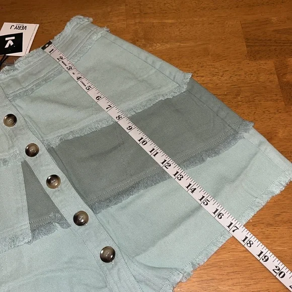 Very J Colorblock Sage Frayed Denim Button Mini Skirt Casual Womens Large - Picture 15 of 15